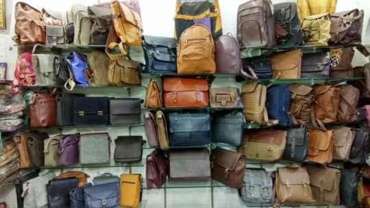 leather bag shop near me