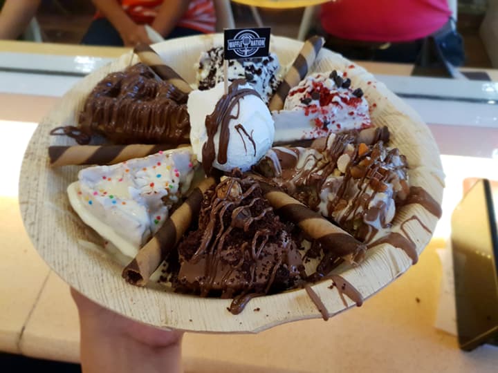 Best Places To Grab Yummy Platters In Hudson Lane | So Delhi